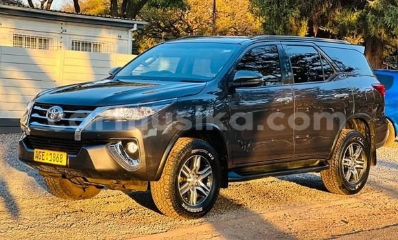 Nunua Ilio tumika Toyota Gaia Nyingine Gari ndani ya Harare nchini Harare Nunua Ilio tumika Toyota Gaia Nyingine Gari ndani ya Harare nchini Harare