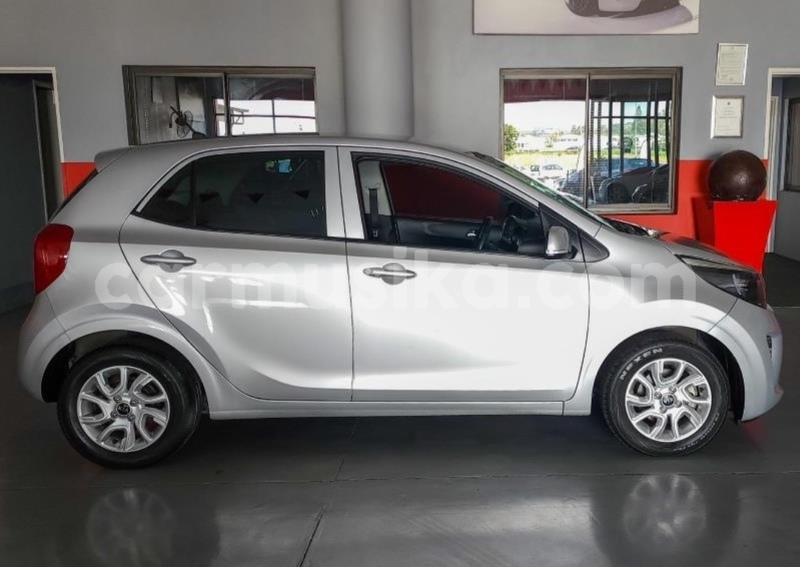 Big with watermark kia picanto matabeleland south beitbridge 33400