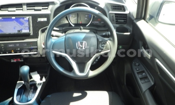 Buy Used Honda Fit Silver Car in Beitbridge in Matabeleland South Buy Used Honda Fit Silver Car in Beitbridge in Matabeleland South