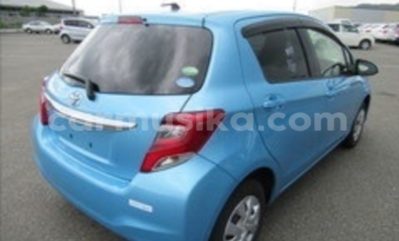 Acheter Occasion Voiture Toyota Vitz Bleu à Beitbridge, Matabeleland South Acheter Occasion Voiture Toyota Vitz Bleu à Beitbridge, Matabeleland South