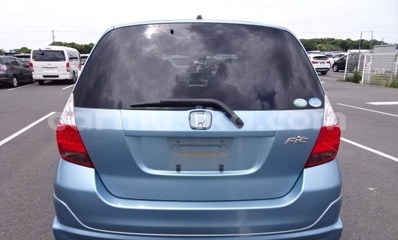 Tenga Tsaru Honda Fit Bhuruu Mota in Beitbridge in Matabeleland South