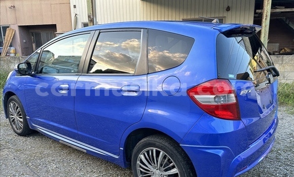 Acheter Occasion Voiture Honda Fit Bleu à Beitbridge, Matabeleland South Acheter Occasion Voiture Honda Fit Bleu à Beitbridge, Matabeleland South