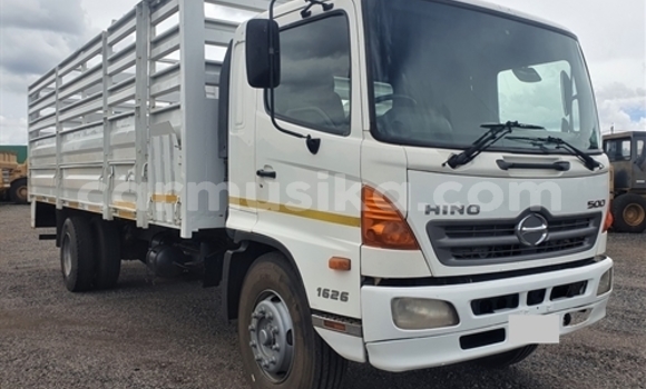 Acheter Occasion Voiture Haima 7 Blanc à Beitbridge, Matabeleland South Acheter Occasion Voiture Haima 7 Blanc à Beitbridge, Matabeleland South