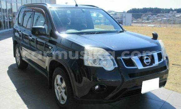 Acheter Occasion Voiture Nissan X–Trail Noir à Beitbridge, Matabeleland South Acheter Occasion Voiture Nissan X–Trail Noir à Beitbridge, Matabeleland South