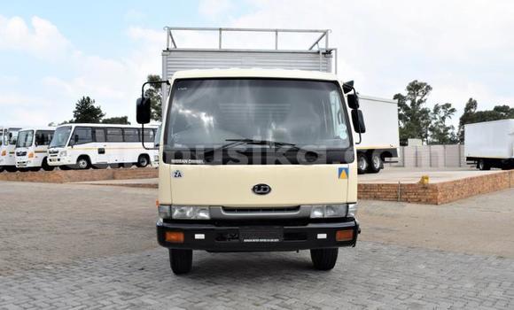 Buy Used Nissan UD Other Truck in Beitbridge in Matabeleland South Buy Used Nissan UD Other Truck in Beitbridge in Matabeleland South