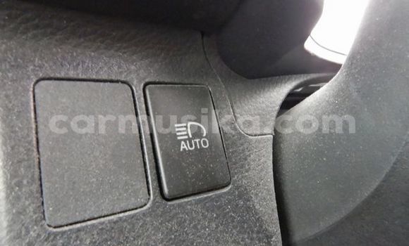 Acheter Occasion Voiture Toyota Probox Blanc à Beitbridge, Matabeleland South Acheter Occasion Voiture Toyota Probox Blanc à Beitbridge, Matabeleland South