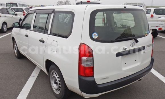 Acheter Occasion Voiture Toyota Probox Blanc à Beitbridge, Matabeleland South Acheter Occasion Voiture Toyota Probox Blanc à Beitbridge, Matabeleland South