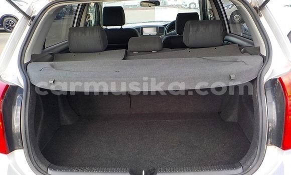 Buy Used Toyota Runx Silver Car in Beitbridge in Matabeleland South Buy Used Toyota Runx Silver Car in Beitbridge in Matabeleland South