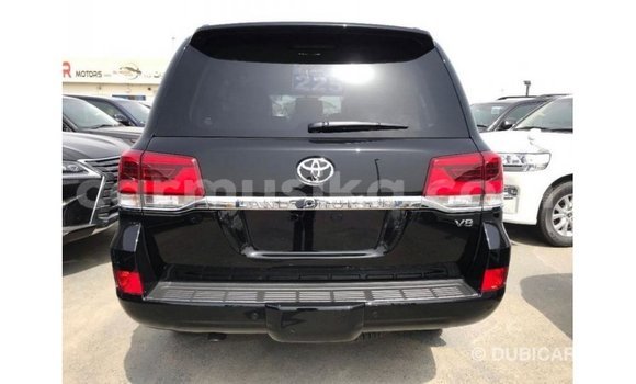 Buy Import Toyota Land Cruiser Black Car in Import - Dubai in Harare Buy Import Toyota Land Cruiser Black Car in Import - Dubai in Harare