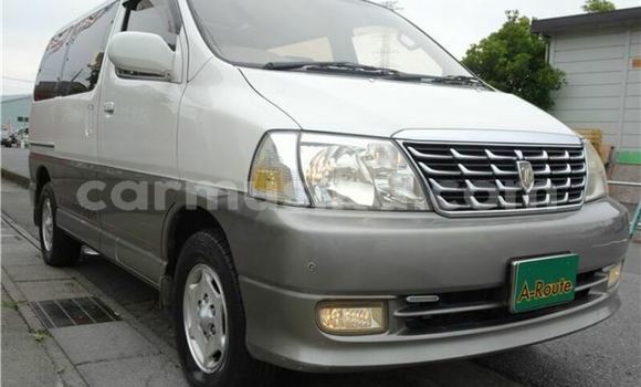 Nunua Ilio tumika Toyota Granvia Nyingine Gari ndani ya Beitbridge nchini Matabeleland Kusini Nunua Ilio tumika Toyota Granvia Nyingine Gari ndani ya Beitbridge nchini Matabeleland Kusini