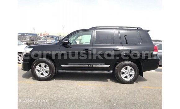Buy Import Toyota Land Cruiser Black Car in Import - Dubai in Harare Buy Import Toyota Land Cruiser Black Car in Import - Dubai in Harare
