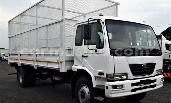 Buy Used Nissan UD White Truck in Beitbridge in Matabeleland South Buy Used Nissan UD White Truck in Beitbridge in Matabeleland South