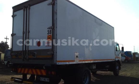 Buy Used Nissan UD White Truck in Beitbridge in Matabeleland South Buy Used Nissan UD White Truck in Beitbridge in Matabeleland South