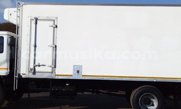 Buy Used Nissan UD White Truck in Beitbridge in Matabeleland South Buy Used Nissan UD White Truck in Beitbridge in Matabeleland South
