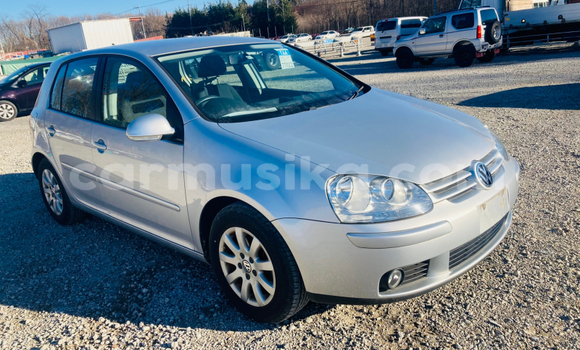 Nunua Ilio tumika Volkswagen Golf Fedha Gari ndani ya Beitbridge nchini Matabeleland Kusini