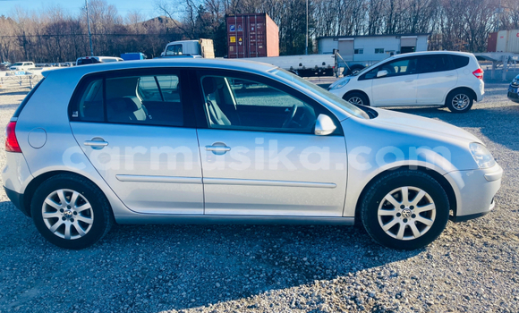 Nunua Ilio tumika Volkswagen Golf Fedha Gari ndani ya Beitbridge nchini Matabeleland Kusini Nunua Ilio tumika Volkswagen Golf Fedha Gari ndani ya Beitbridge nchini Matabeleland Kusini