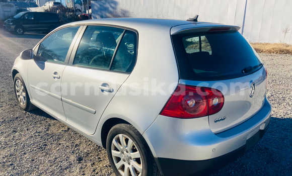 Nunua Ilio tumika Volkswagen Golf Fedha Gari ndani ya Beitbridge nchini Matabeleland Kusini Nunua Ilio tumika Volkswagen Golf Fedha Gari ndani ya Beitbridge nchini Matabeleland Kusini