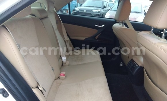 Buy Used Toyota Mark X White Car in Beitbridge in Matabeleland South Buy Used Toyota Mark X White Car in Beitbridge in Matabeleland South