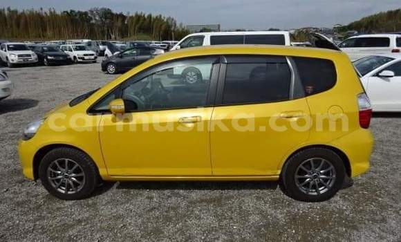 Nunua Ilio tumika Honda Fit Nyingine Gari ndani ya Beitbridge nchini Matabeleland Kusini Nunua Ilio tumika Honda Fit Nyingine Gari ndani ya Beitbridge nchini Matabeleland Kusini