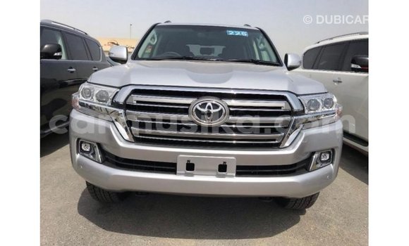 Tenga Imported Toyota Land Cruiser Zvimwe Mota in Import - Dubai in Harare Tenga Imported Toyota Land Cruiser Zvimwe Mota in Import - Dubai in Harare