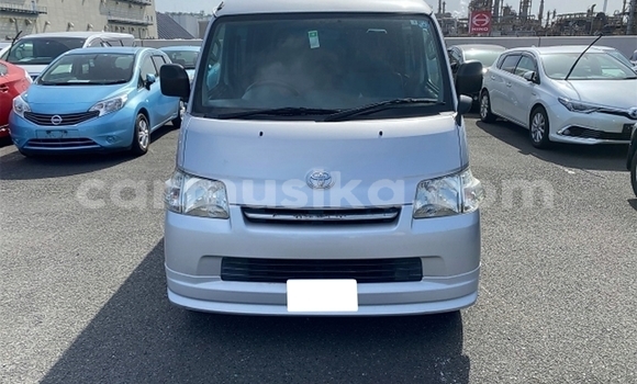 Buy Used Toyota TownAce Silver Car in Beitbridge in Matabeleland South Buy Used Toyota TownAce Silver Car in Beitbridge in Matabeleland South