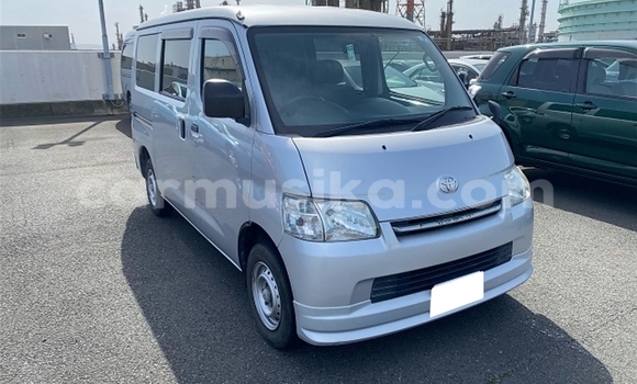 Buy Used Toyota TownAce Silver Car in Beitbridge in Matabeleland South Buy Used Toyota TownAce Silver Car in Beitbridge in Matabeleland South