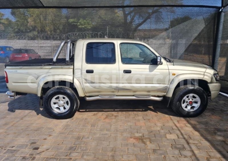 Big with watermark toyota hilux matabeleland south beitbridge 33439