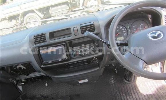 Buy Used Mazda Bongo White Car in Beitbridge in Matabeleland South Buy Used Mazda Bongo White Car in Beitbridge in Matabeleland South