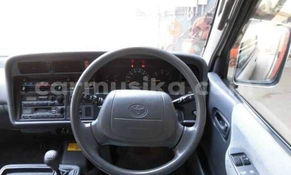 Acheter Occasion Voiture Toyota Hiace Autre à Beitbridge, Matabeleland South Acheter Occasion Voiture Toyota Hiace Autre à Beitbridge, Matabeleland South