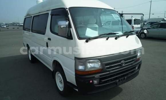 Buy Used Toyota Hiace Other Car in Beitbridge in Matabeleland South Buy Used Toyota Hiace Other Car in Beitbridge in Matabeleland South