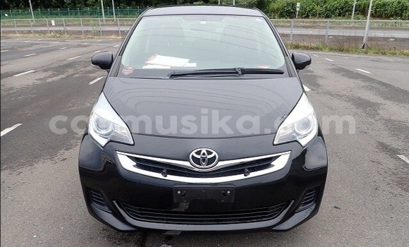 Acheter Occasion Voiture Toyota Ractis Noir à Beitbridge, Matabeleland South Acheter Occasion Voiture Toyota Ractis Noir à Beitbridge, Matabeleland South