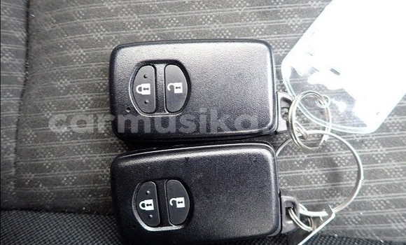 Acheter Occasion Voiture Toyota Ractis Noir à Beitbridge, Matabeleland South Acheter Occasion Voiture Toyota Ractis Noir à Beitbridge, Matabeleland South