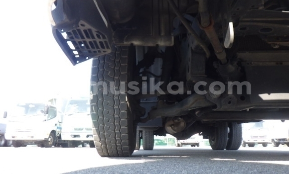 Tenga Tsaru Toyota Dyna Chena Mota in Beitbridge in Matabeleland South Tenga Tsaru Toyota Dyna Chena Mota in Beitbridge in Matabeleland South