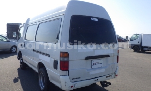 Tenga Tsaru Toyota Dyna Chena Mota in Beitbridge in Matabeleland South Tenga Tsaru Toyota Dyna Chena Mota in Beitbridge in Matabeleland South