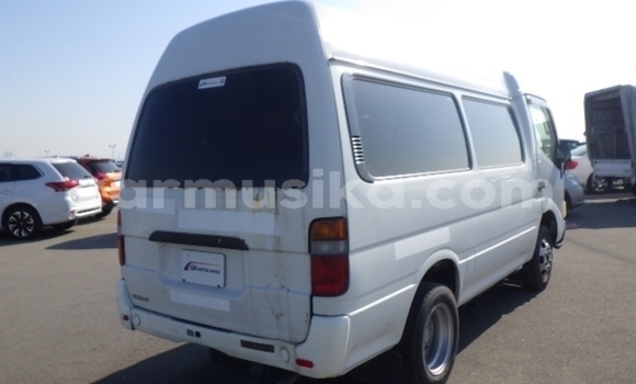 Tenga Tsaru Toyota Dyna Chena Mota in Beitbridge in Matabeleland South Tenga Tsaru Toyota Dyna Chena Mota in Beitbridge in Matabeleland South