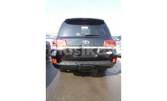 Buy Import Toyota Land Cruiser Black Car in Import - Dubai in Harare Buy Import Toyota Land Cruiser Black Car in Import - Dubai in Harare