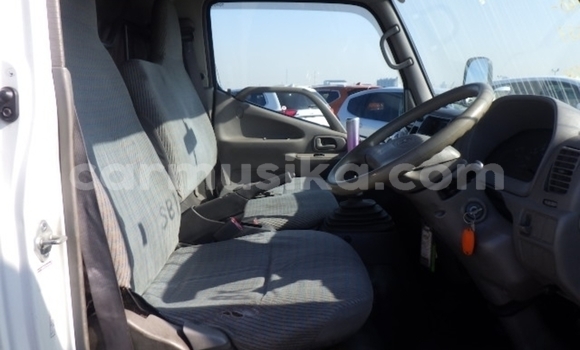 Tenga Tsaru Toyota Dyna Chena Mota in Beitbridge in Matabeleland South Tenga Tsaru Toyota Dyna Chena Mota in Beitbridge in Matabeleland South