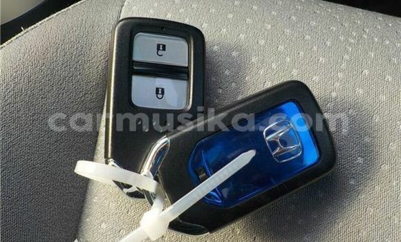 Acheter Occasion Voiture Honda Fit Bleu à Beitbridge, Matabeleland South Acheter Occasion Voiture Honda Fit Bleu à Beitbridge, Matabeleland South