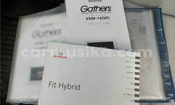 Acheter Occasion Voiture Honda Fit Bleu à Beitbridge, Matabeleland South Acheter Occasion Voiture Honda Fit Bleu à Beitbridge, Matabeleland South