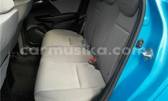 Acheter Occasion Voiture Honda Fit Bleu à Beitbridge, Matabeleland South Acheter Occasion Voiture Honda Fit Bleu à Beitbridge, Matabeleland South