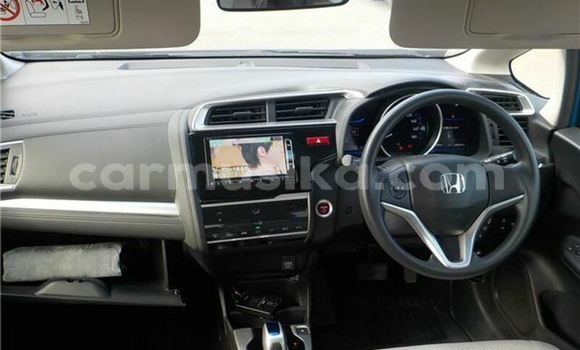 Acheter Occasion Voiture Honda Fit Bleu à Beitbridge, Matabeleland South Acheter Occasion Voiture Honda Fit Bleu à Beitbridge, Matabeleland South