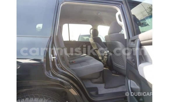 Buy Import Toyota Land Cruiser Black Car in Import - Dubai in Harare Buy Import Toyota Land Cruiser Black Car in Import - Dubai in Harare