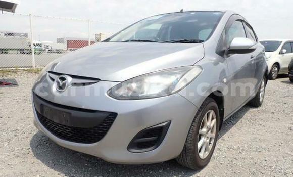 Acheter Occasion Voiture Mazda Demio Gris à Avondale, Harare
