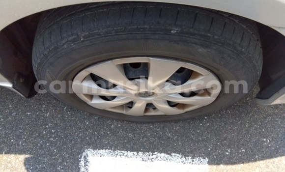 Acheter Occasion Voiture Toyota Corolla Gris à Beitbridge, Matabeleland South Acheter Occasion Voiture Toyota Corolla Gris à Beitbridge, Matabeleland South