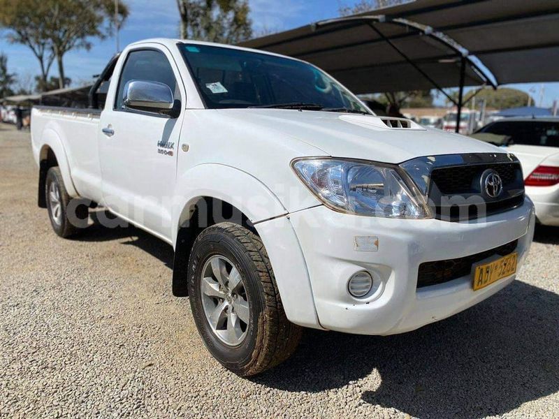 Big with watermark toyota hilux harare harare 33460