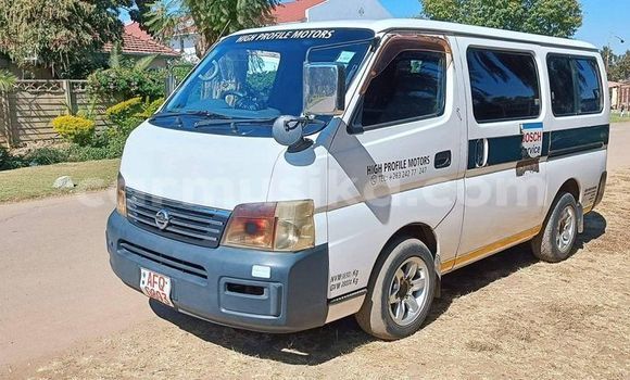 Tenga Tsaru Nissan Caravan Chena Mota in Harare in Harare Tenga Tsaru Nissan Caravan Chena Mota in Harare in Harare