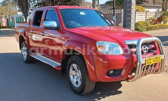 Tenga Tsaru Mazda BT-50 Tsvuku Mota in Harare in Harare Tenga Tsaru Mazda BT-50 Tsvuku Mota in Harare in Harare