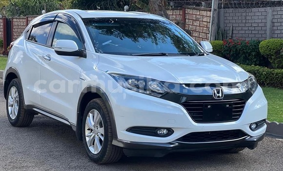 Buy Used Honda Vezel White Car in Harare in Harare
