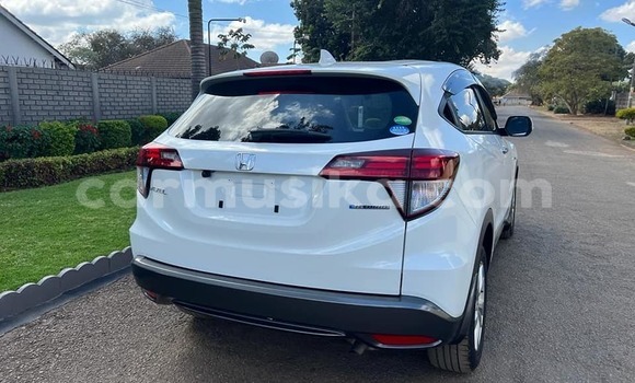 Tenga Tsaru Honda Vezel Chena Mota in Harare in Harare Tenga Tsaru Honda Vezel Chena Mota in Harare in Harare