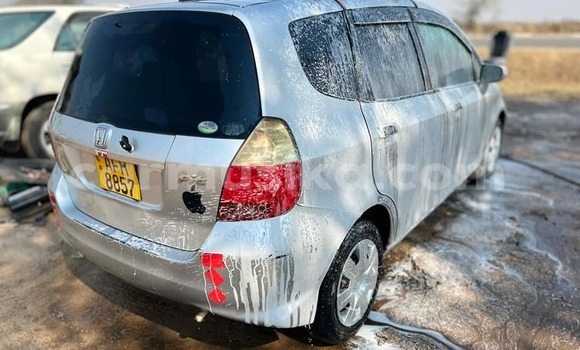 Tenga Tsaru Honda Fit Zvimwe Mota in Harare in Harare Tenga Tsaru Honda Fit Zvimwe Mota in Harare in Harare